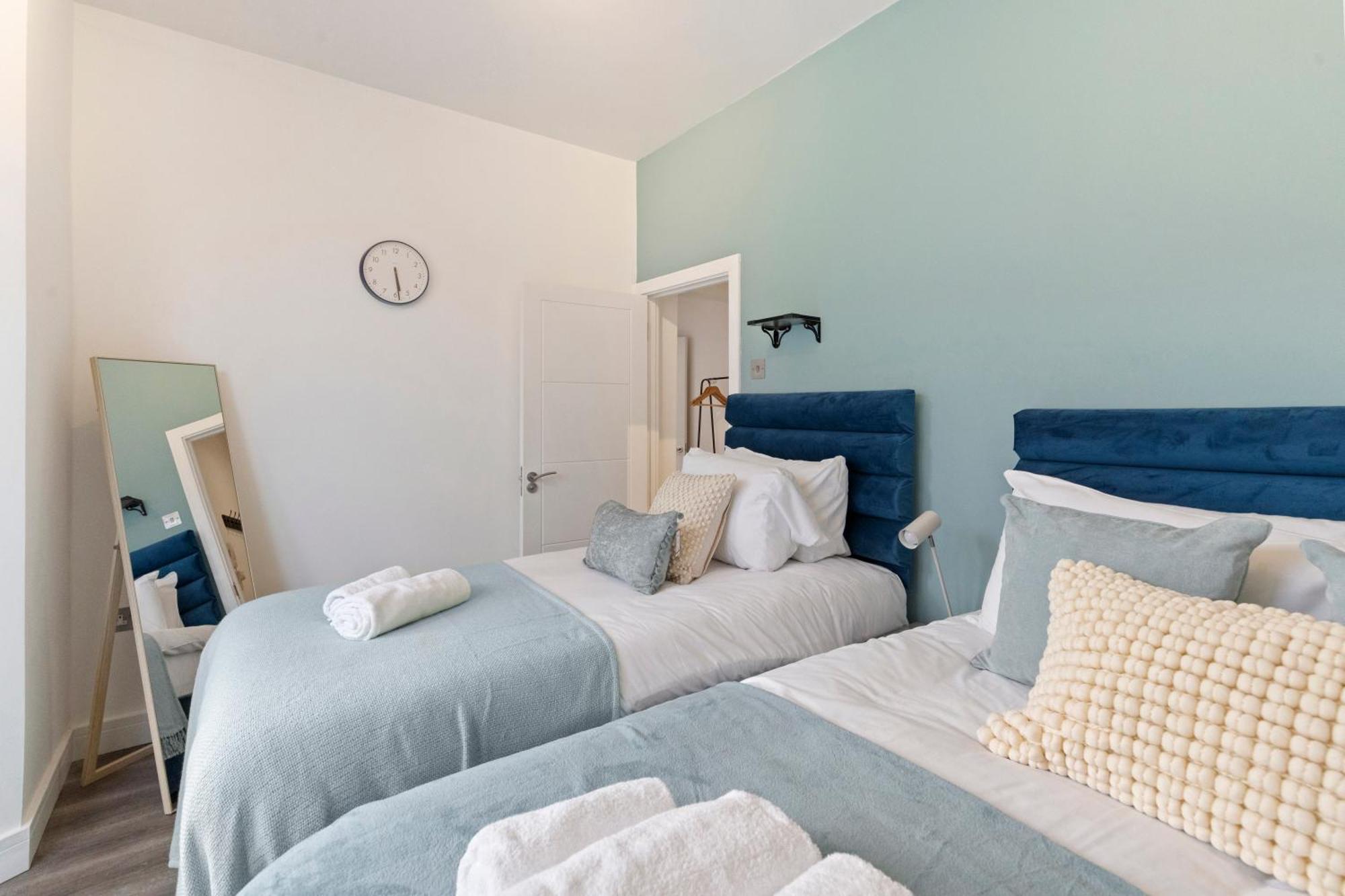 Rose Suite Camden Town 3 Bedroom Sleeps 11 London Exterior photo