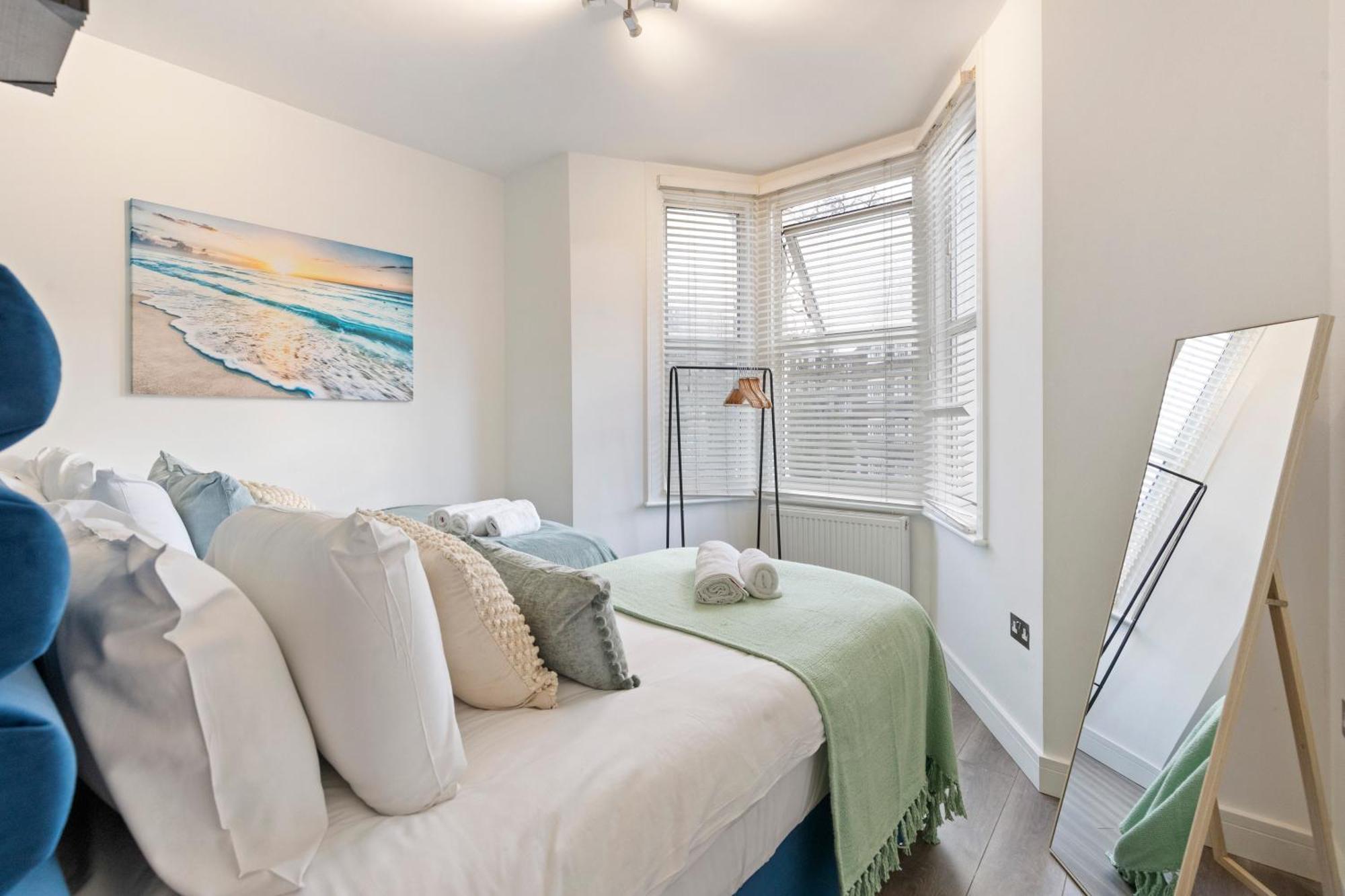 Rose Suite Camden Town 3 Bedroom Sleeps 11 London Exterior photo
